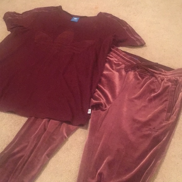 red velvet adidas tracksuit